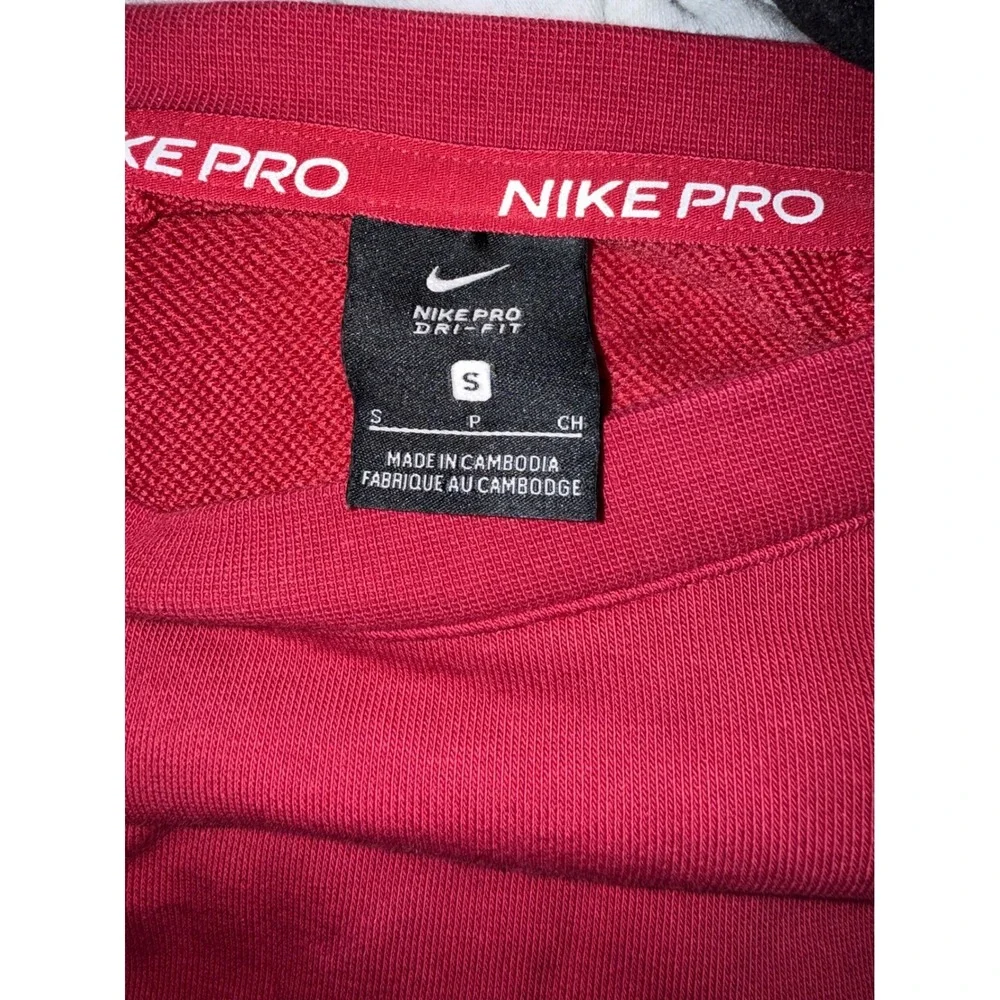 Nike Pro Burgundy Cropped‎ Oversized Sweatshirt Women's S Dri Fit Athletic Fit